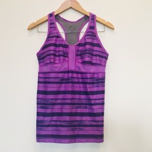 NIKE Dri-Fit Sleeveless Top M